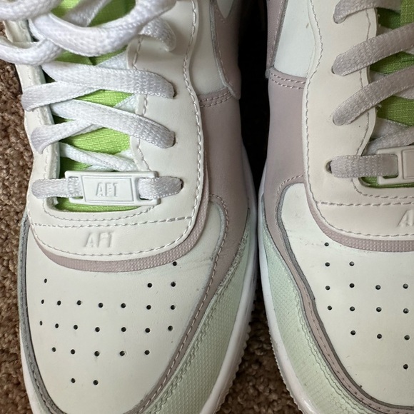 Sz 10.5 Nike Air Force 1 Shadow SE Pixel Swoosh - Barely Green W. Rare, Unique - Picture 13 of 14